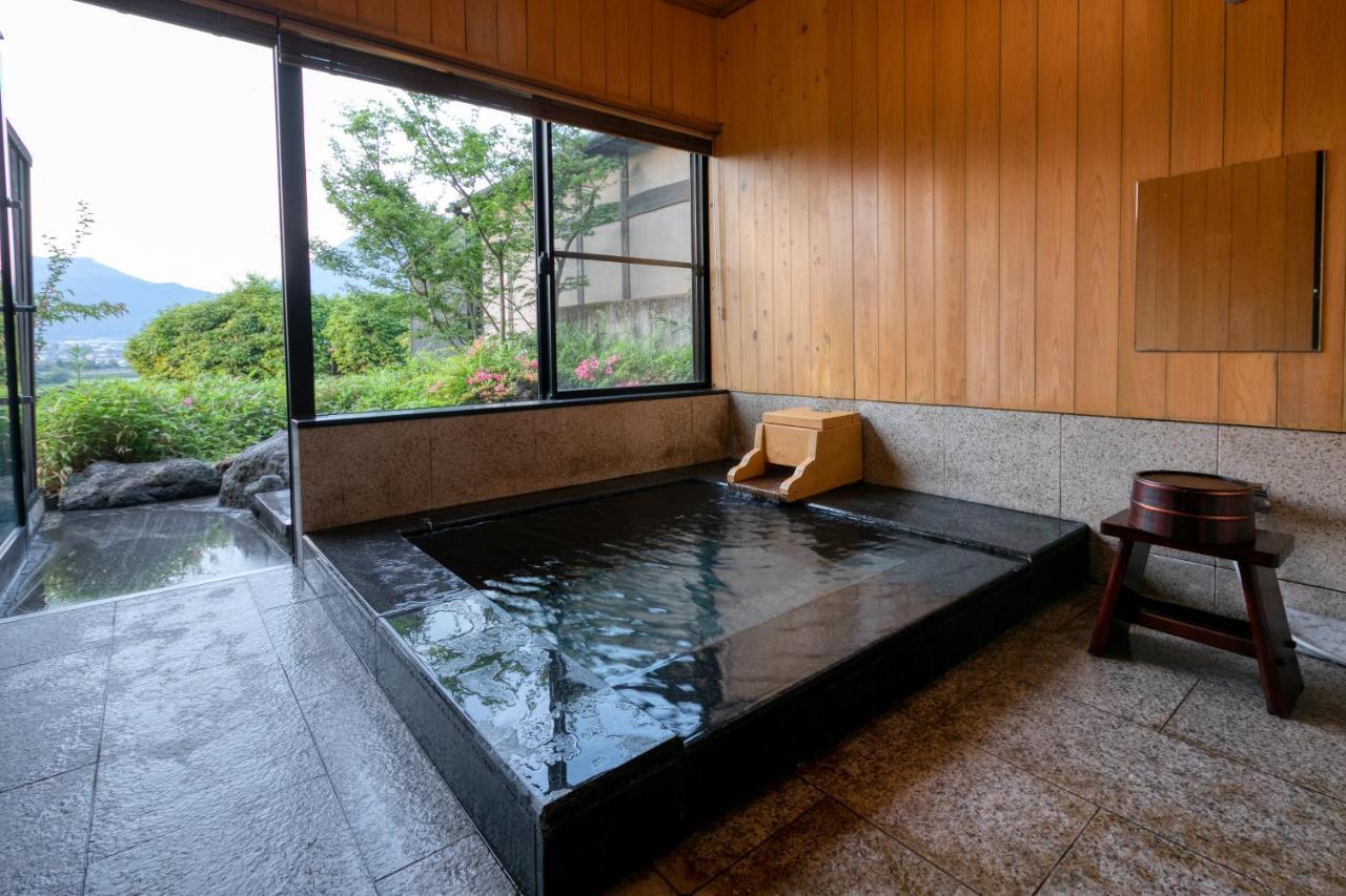Yufuin Onsen Toshoan Hotel Exterior foto